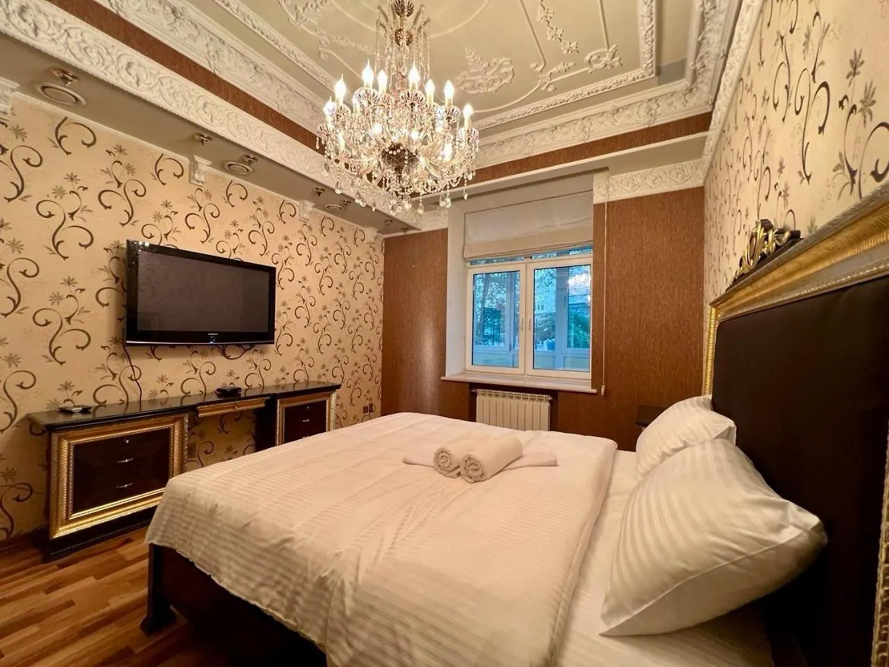 Luxury Housing On Khreshchatyk Kiev 3*,  Ucrania